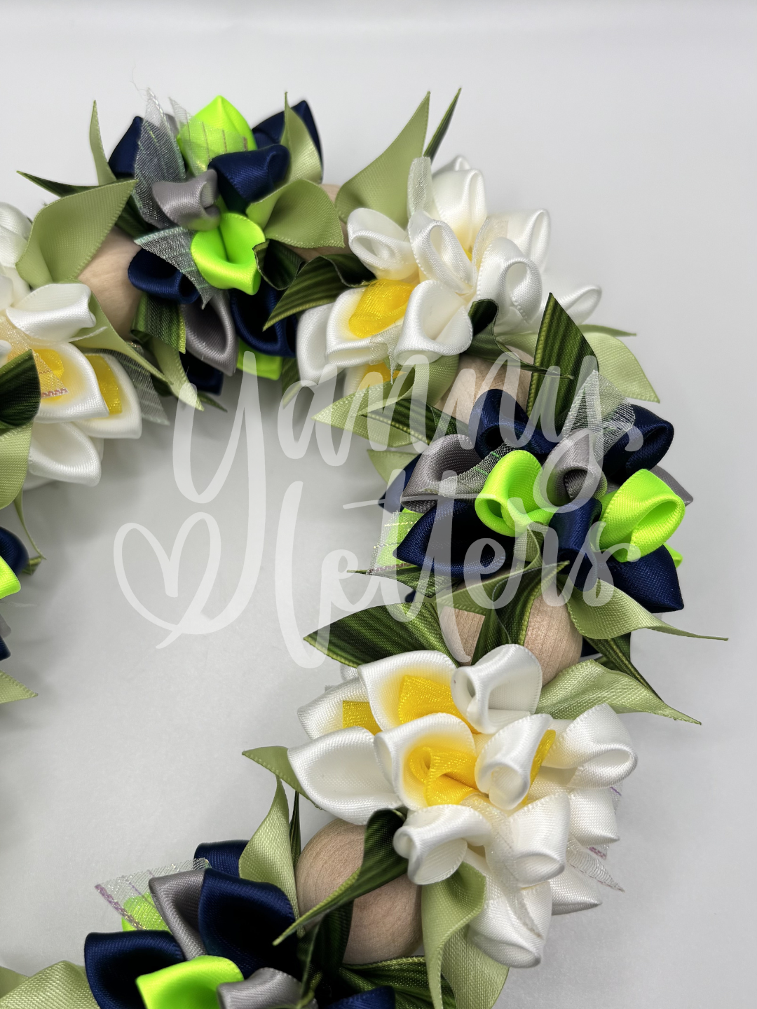Seahawks Legacy Lei | Legacy Collection