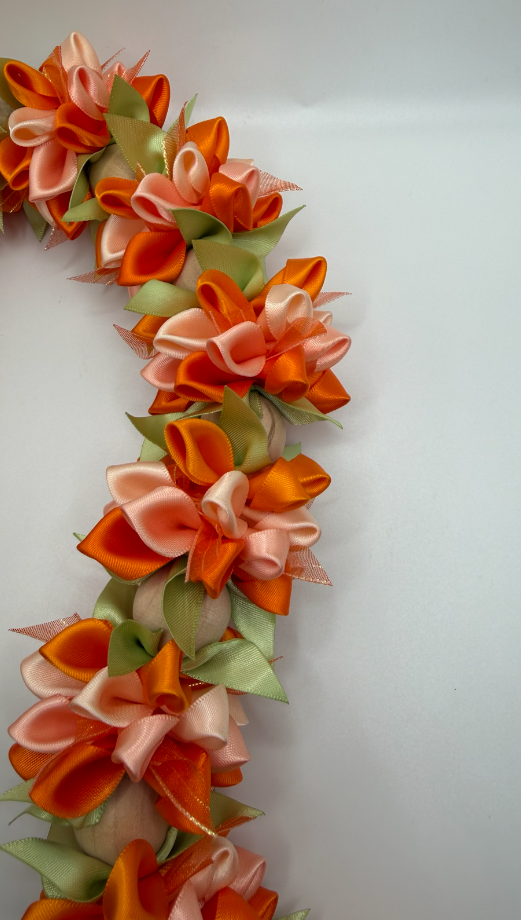 Orange Creamsicle Lei 🍊