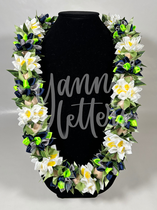 Seahawks Legacy Lei