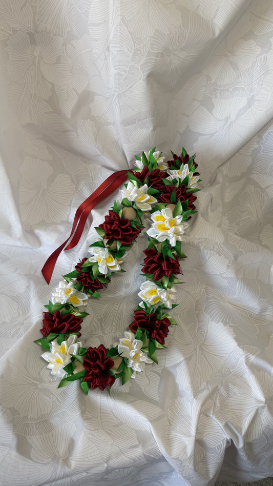 Crimson Plumeria Lei 💋
