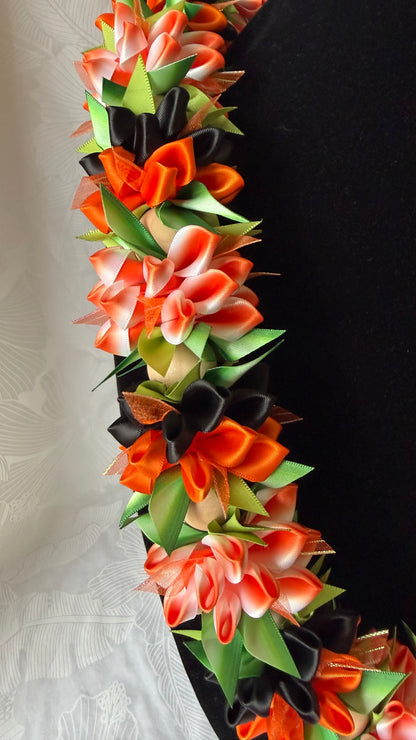 Paradise Sunset Lei 🌅