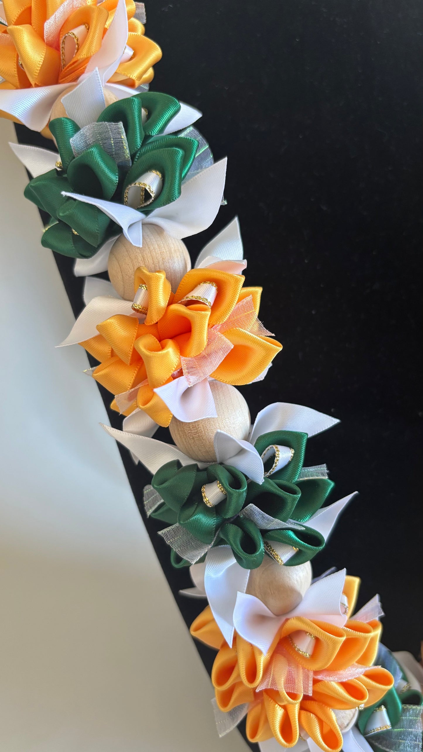 Vibrant Hope Lei 🌻