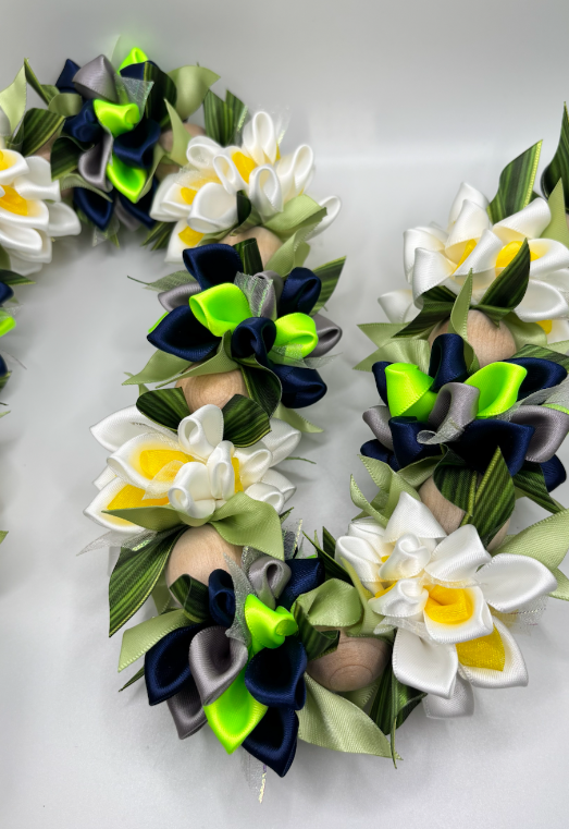 Seahawks Legacy Lei